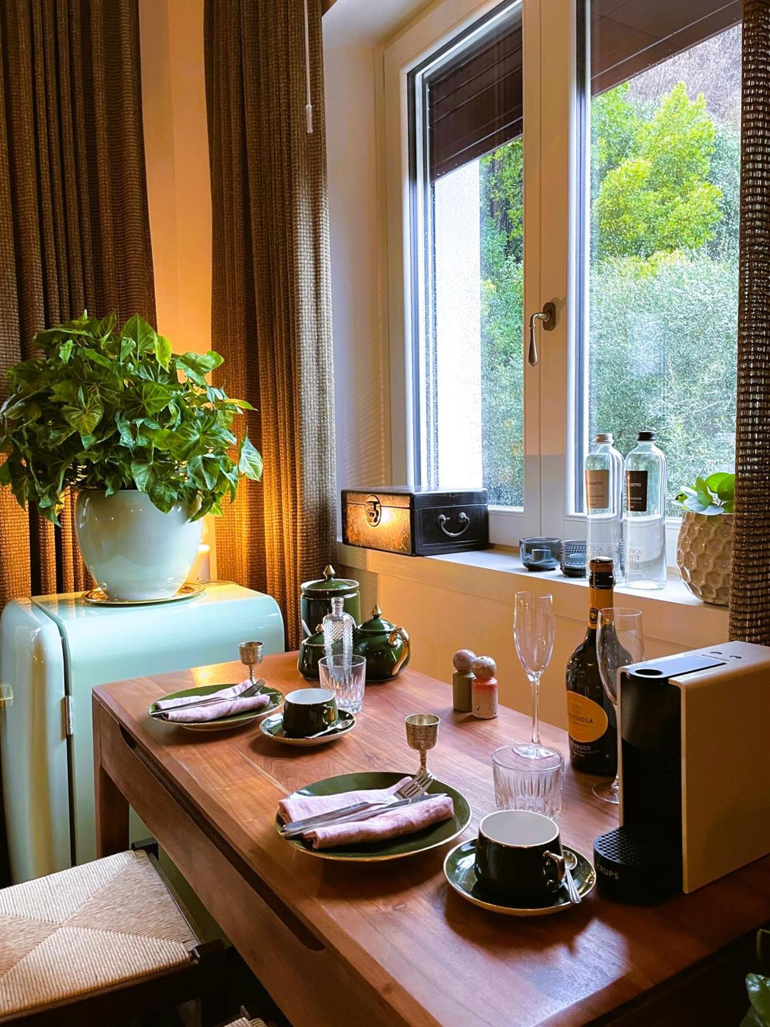 Double Room Mountain View