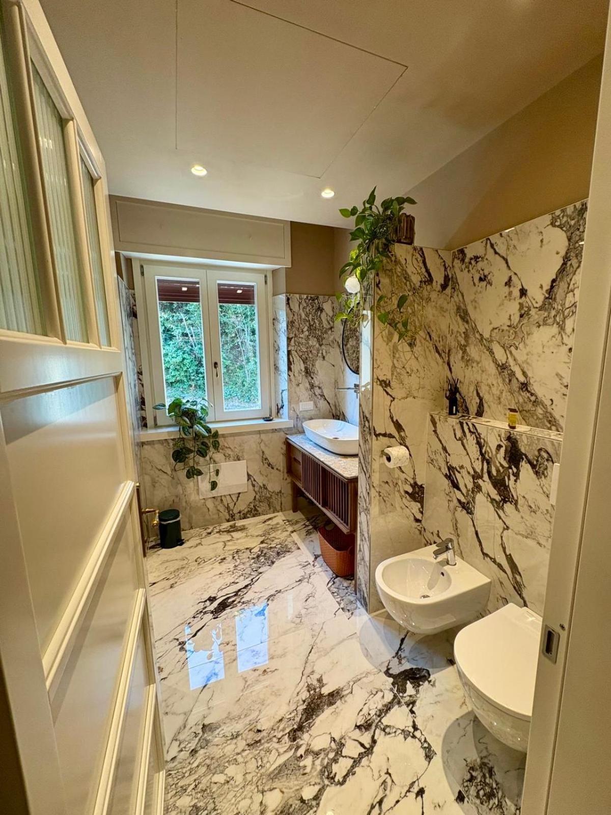 Double Room Mountain View